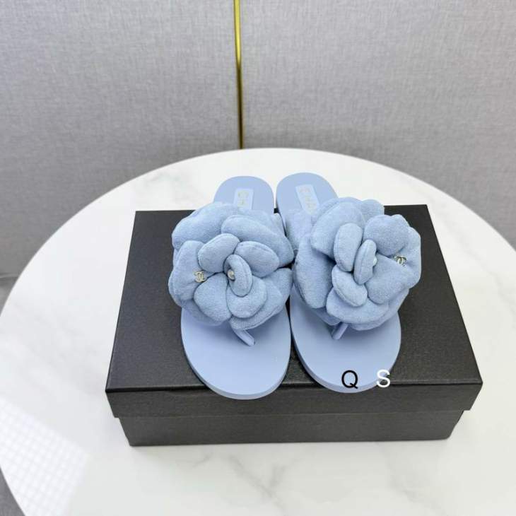 Picture of Chanel Slippers _SKUChanelsz35-40Y05093092